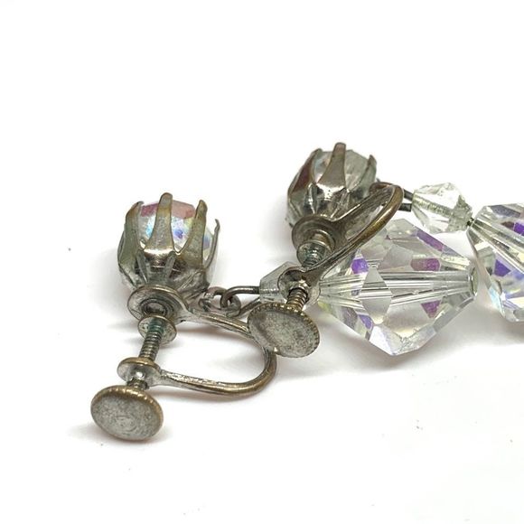 VINTAGE⚜️AURORA BOREALIS Crystal Clip Earrings - Picture 9 of 10